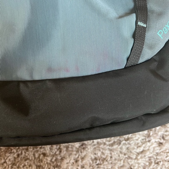 Patagonia school/laptop back pack. A few ink stains but otherwise like new! - Picture 8 of 8